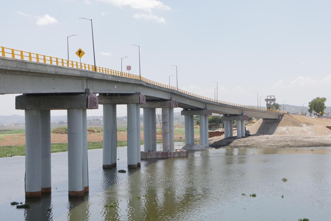 Abren a la circulación el Puente de la Transformación tras 70 años de espera