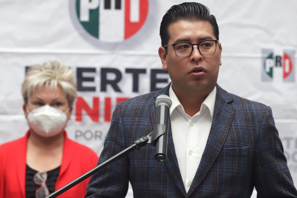 Néstor Camarillo pone en riesgo alianza con el PAN con apoyo a Pepe Chedraui