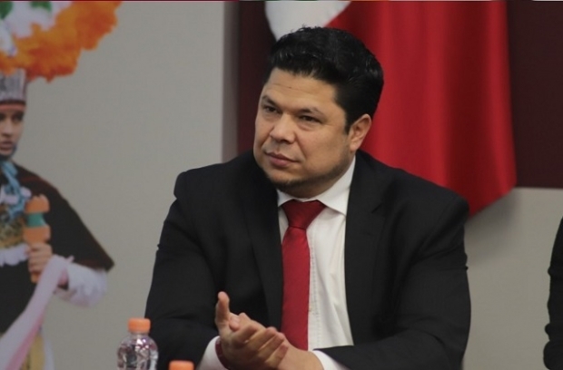 Biestro ya tiene… ¡Gabinete!