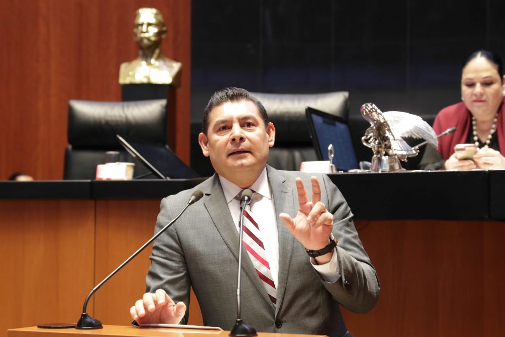 Armenta ya comenzó su camino rumbo al 2024, ya sin Claudia y sin Biestro