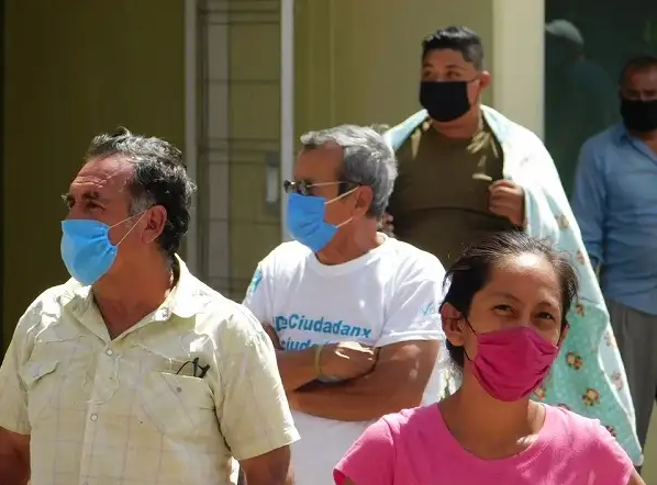 Puebla mantendrá el cubrebocas; no, al relajamiento de López-Gatell