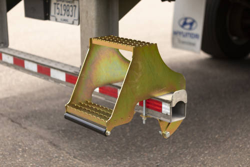 RETRAC | Safer, easier semi trailer and truck entry