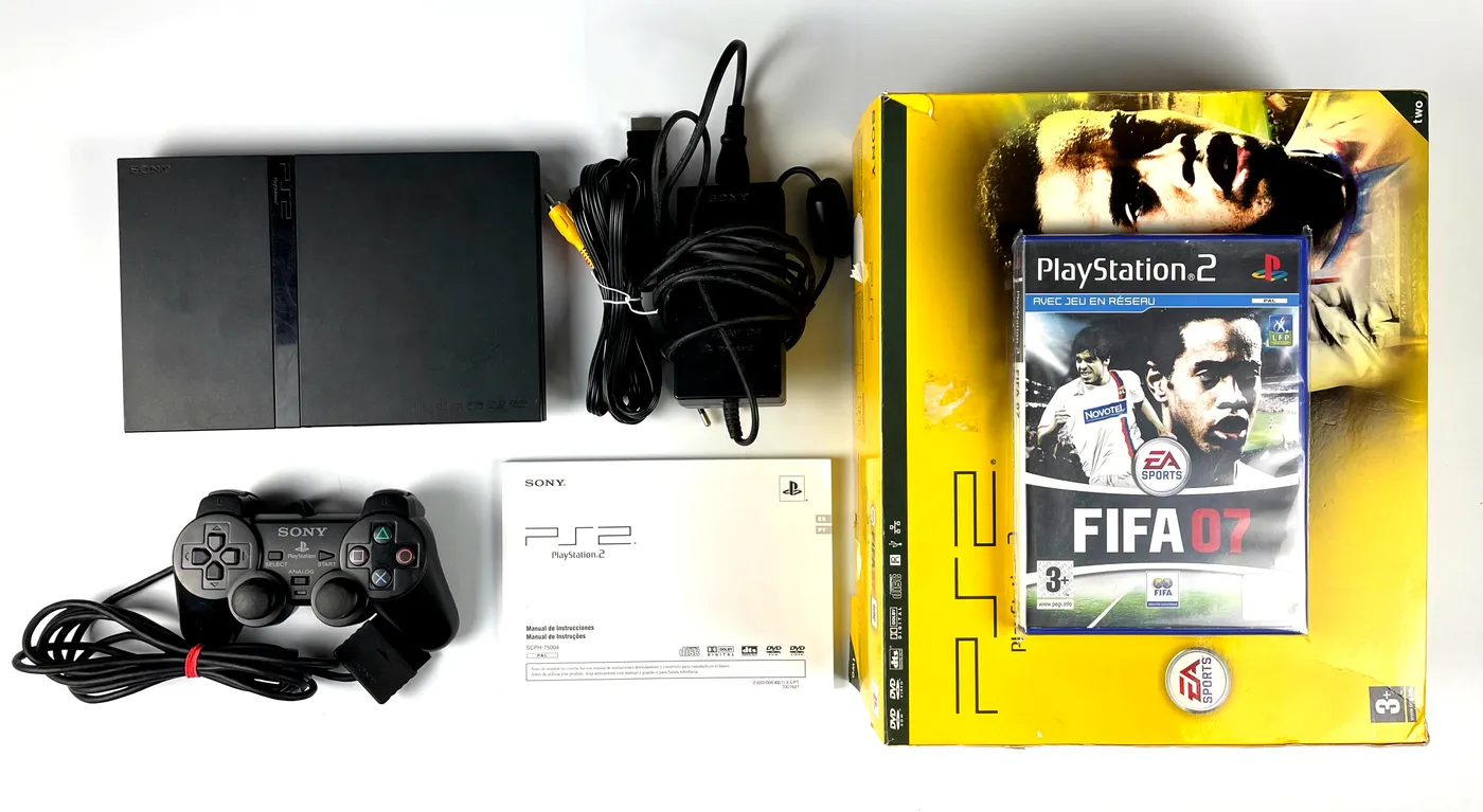 PlayStation 2 Slim SCPH-77004 FIFA 07 Pack Console Complete