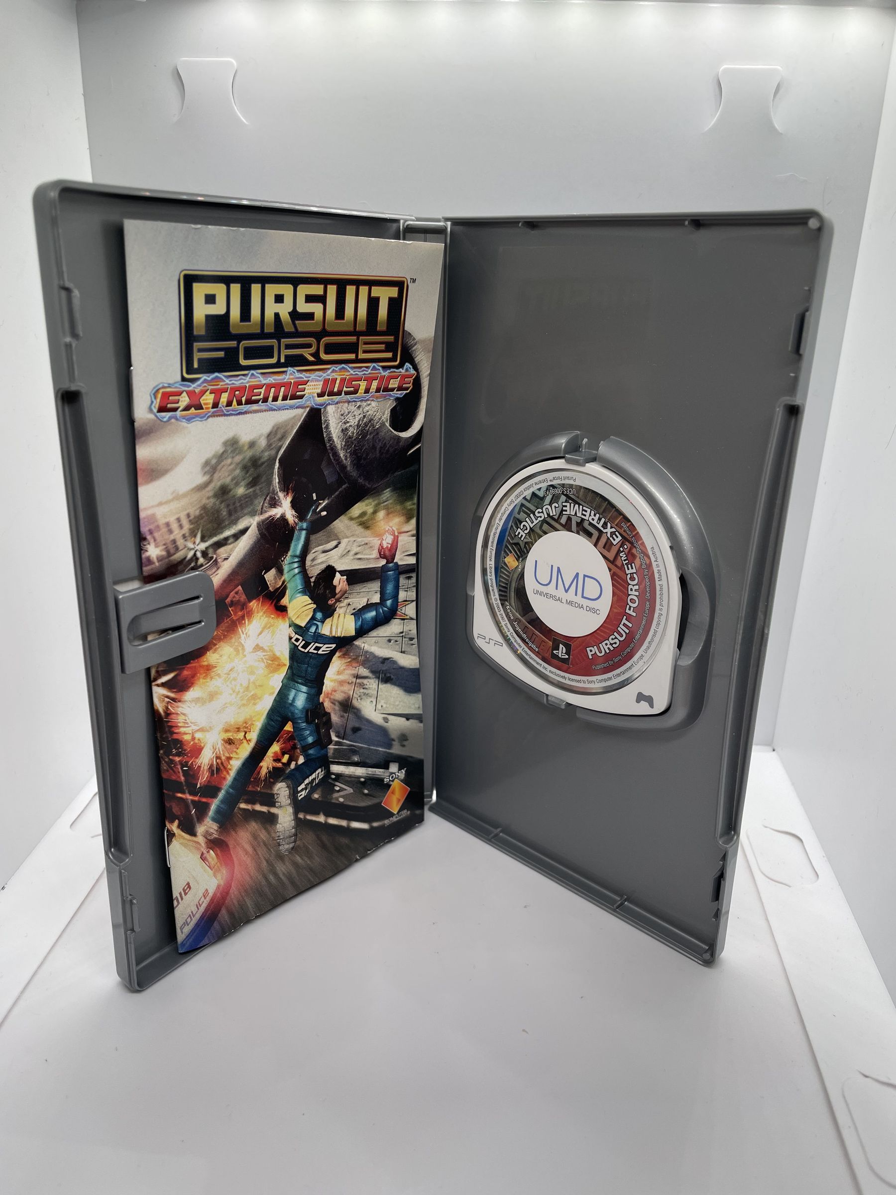 Pursuit Force Extreme Justice PSP