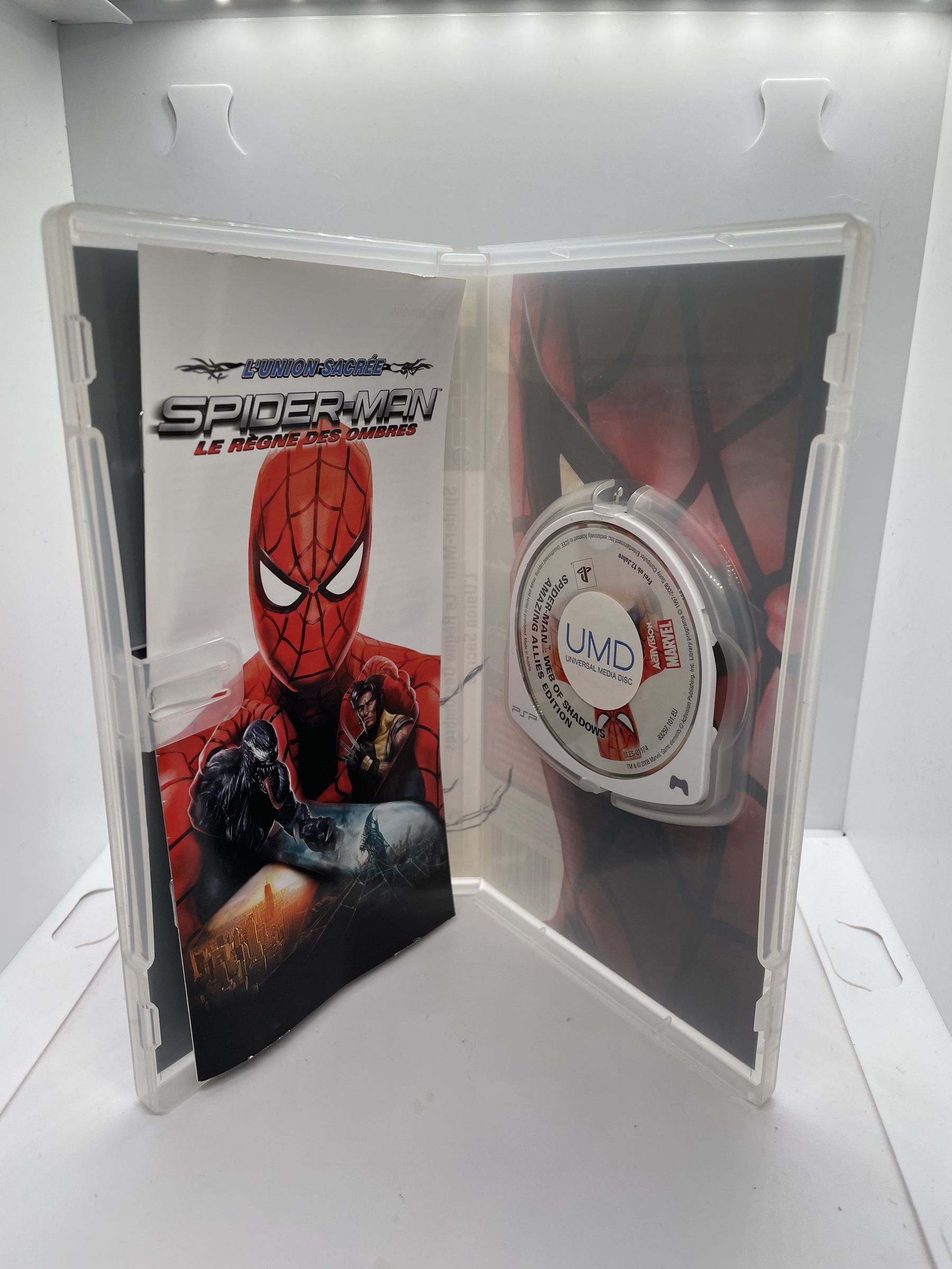 Spider-Man Web of Shadows Amazing Allies Edition PSP