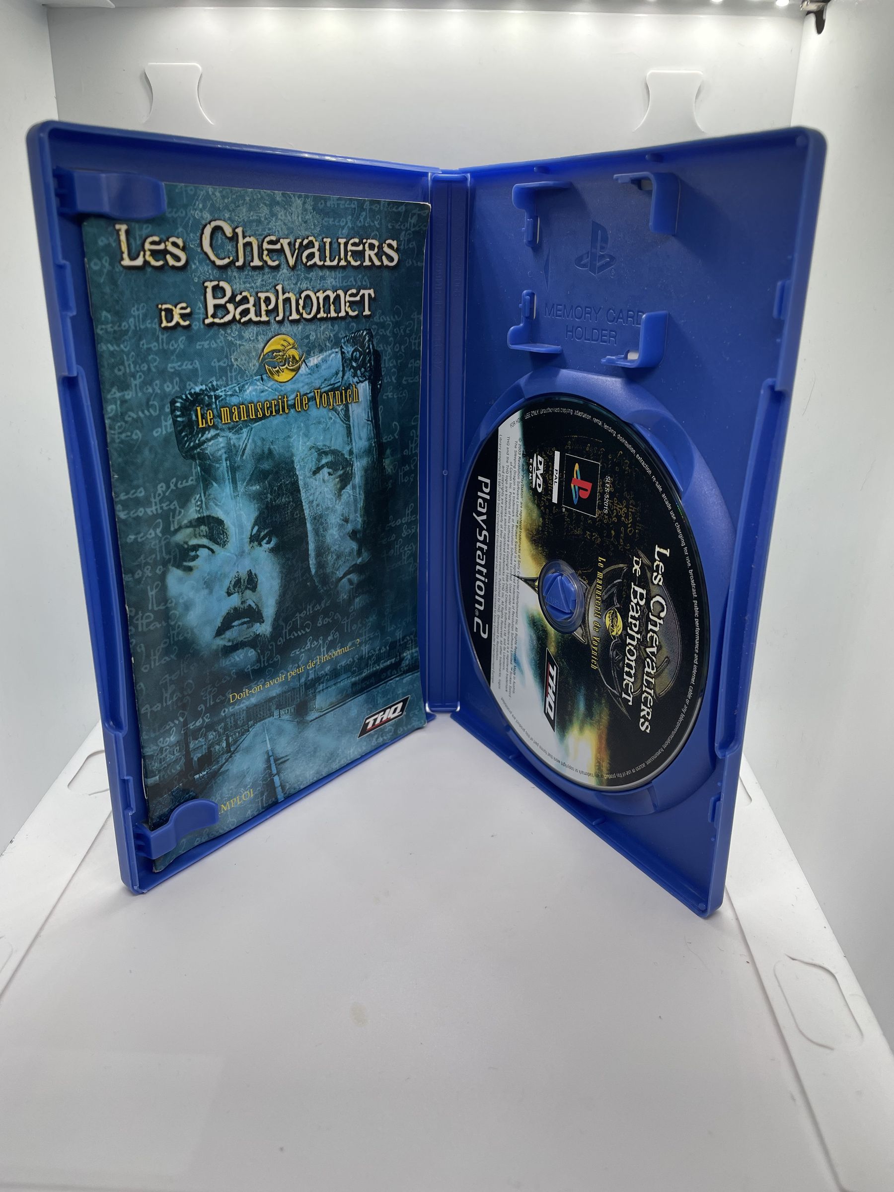 Les Chevaliers de Baphomet Le Manuscrit de Voynich PS2 (FR)
