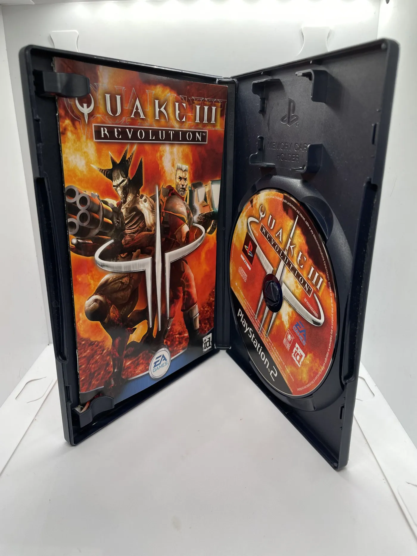 QUAKE III REVOLUTION - PS2 - PlayStation 2 - PAL FR - Complet - Jeux vidéo