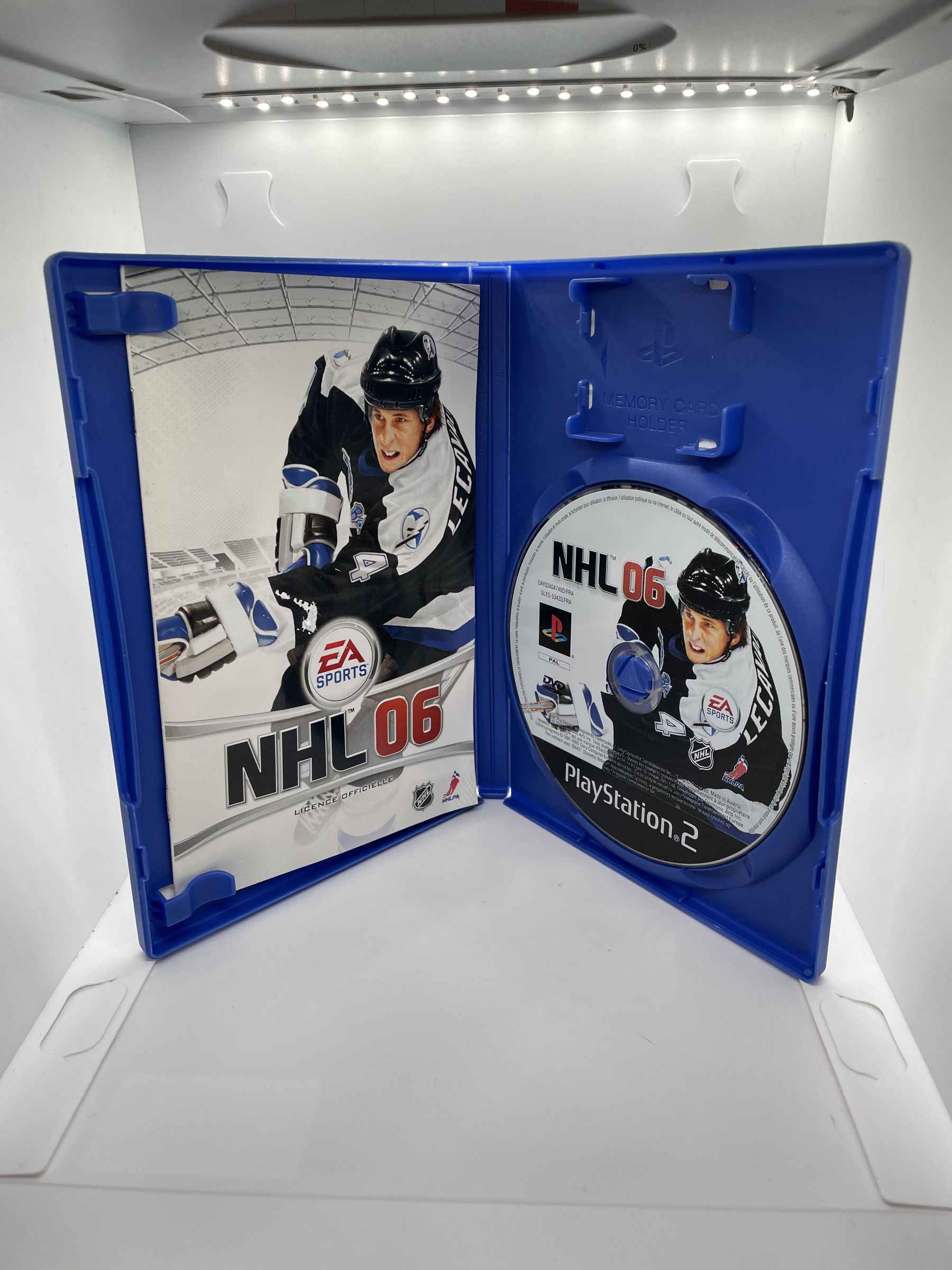 NHL 06 PS2