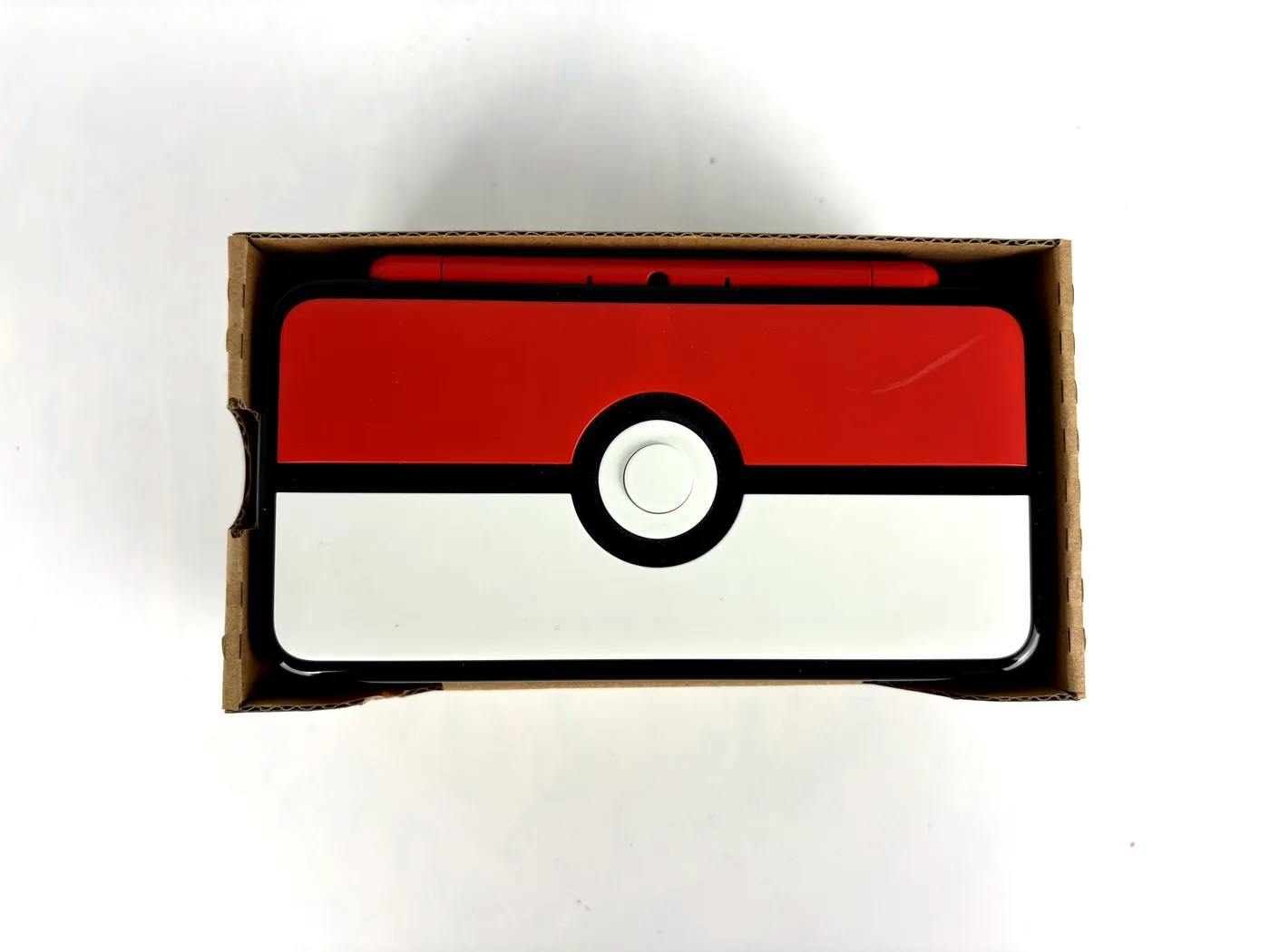Nintendo New 2DS XL Pokeball Edition Console Complete