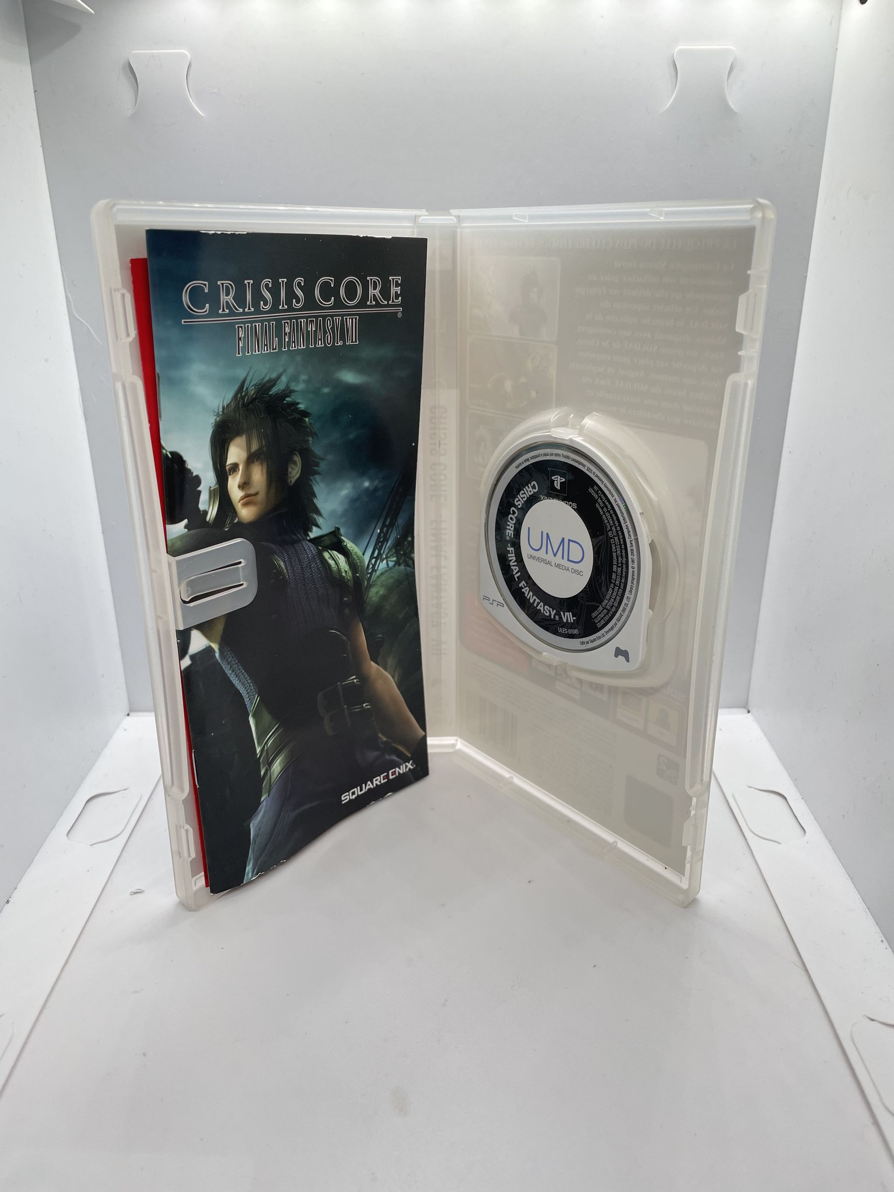 Crisis Core Final Fantasy VII PSP (FR)