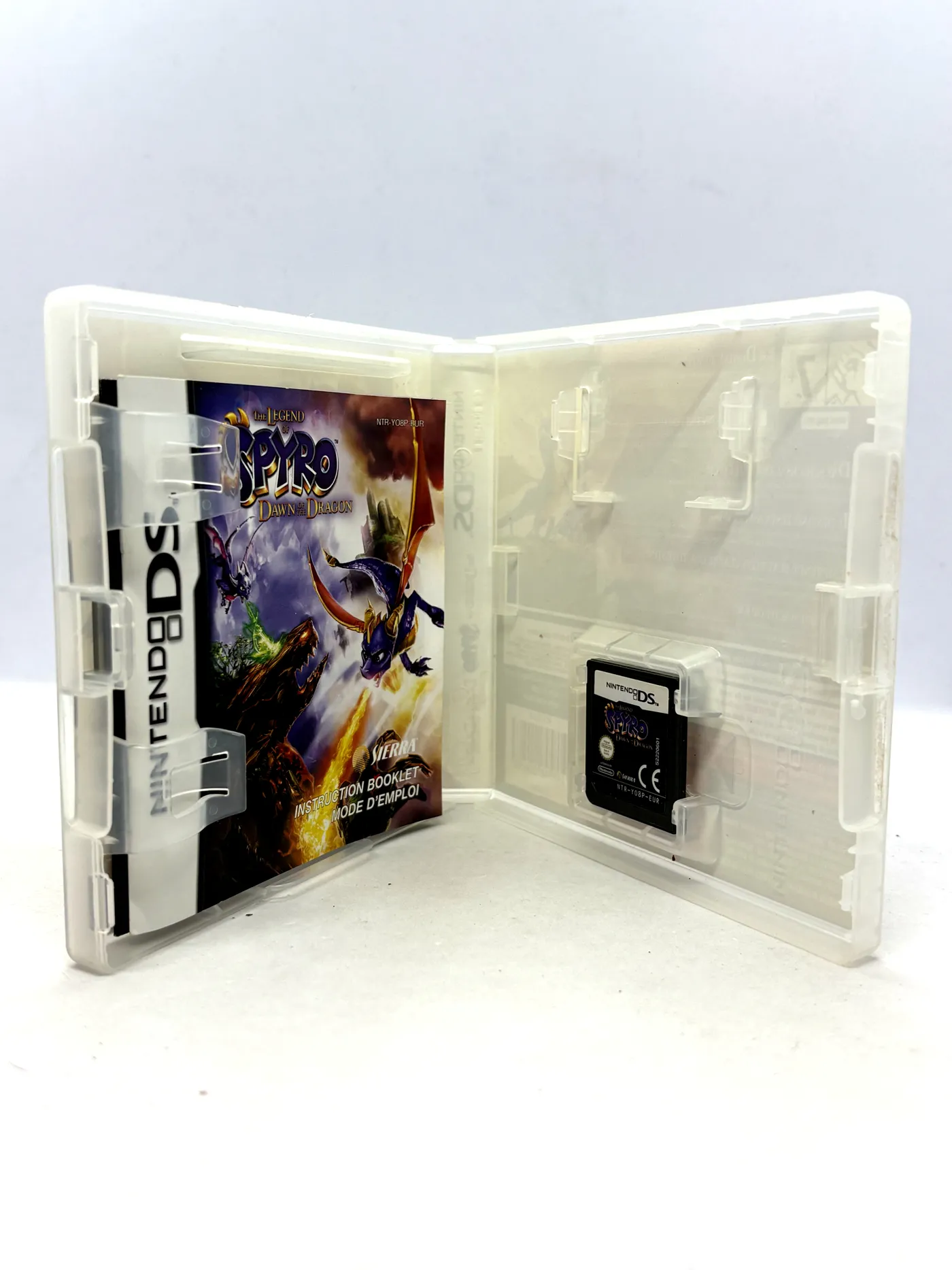 The Legend of Spyro Dawn of the Dragon Nintendo DS
