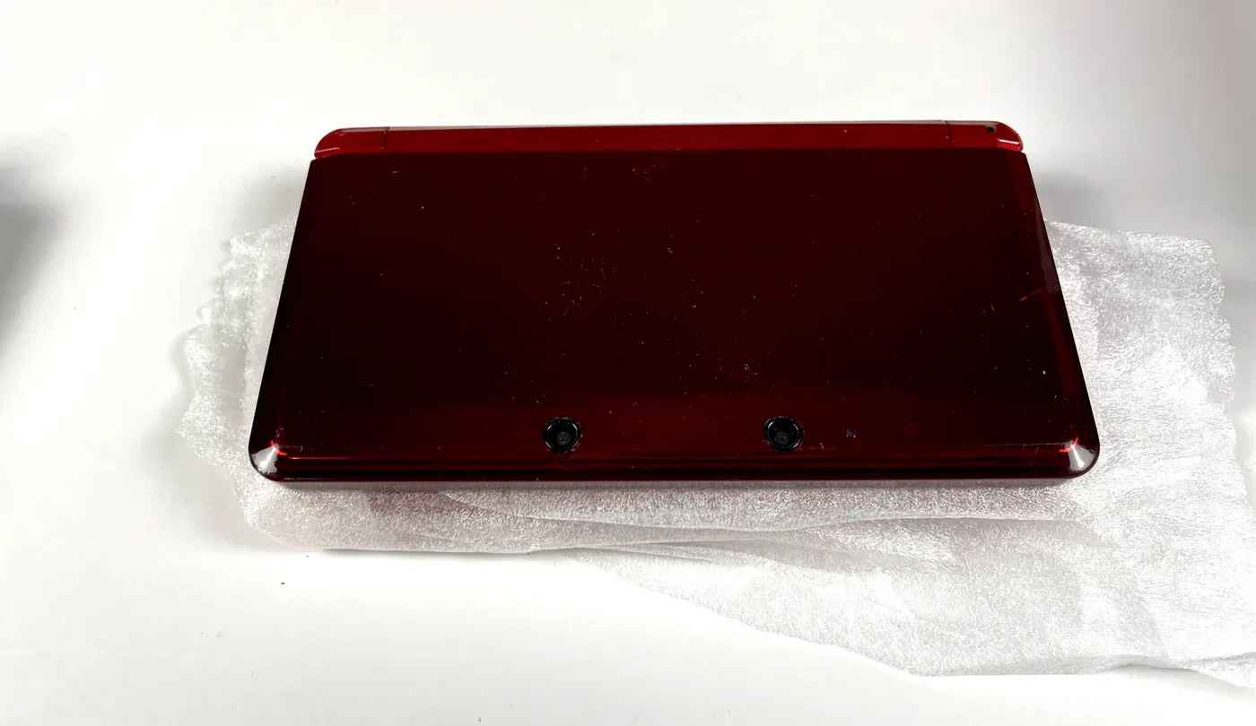Nintendo 3DS Metallic Red Console Set