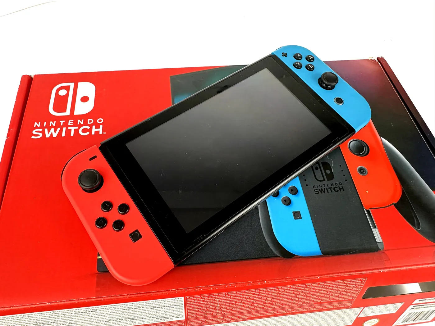 Nintendo Switch V2 Console Complete