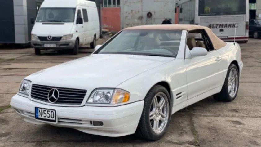 undefined SL 500