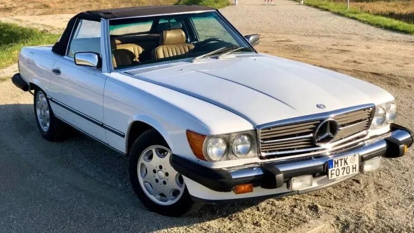 undefined SL 560 R107