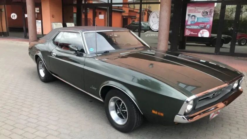 undefined Mustang Grande
