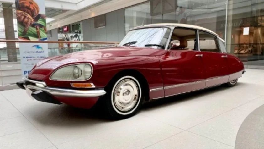 undefined DS 21 Pallas