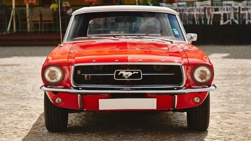 undefined Mustang Cabrio