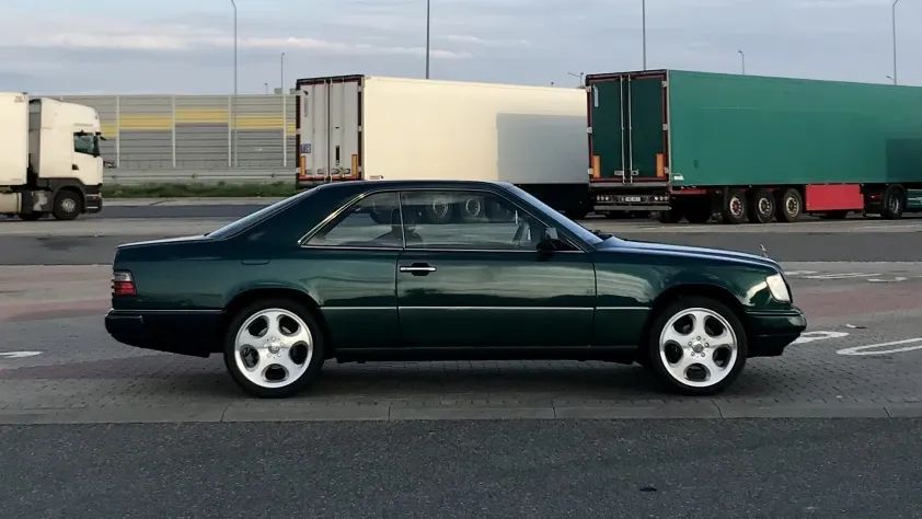 undefined W124