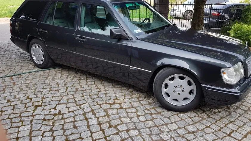 undefined Klasa E E320 W124 3.2 sportline