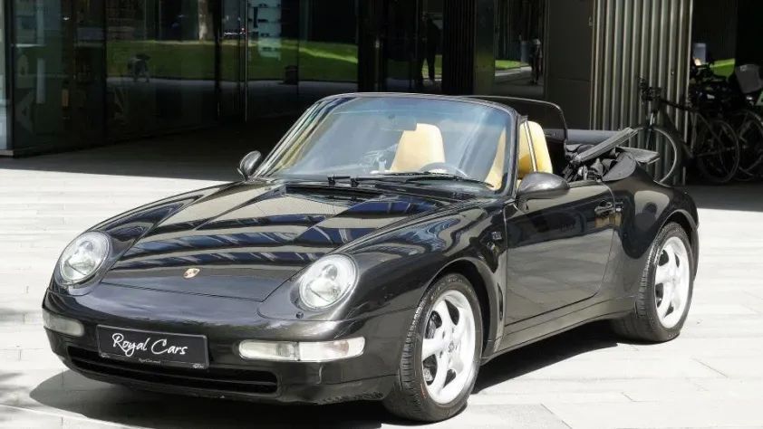 undefined 911 Carrera Cabrio 993