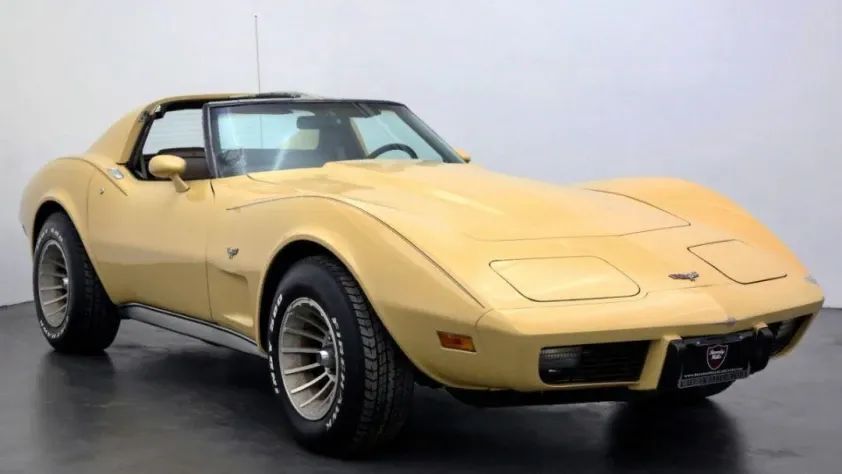 undefined Corvette C3 T-Top