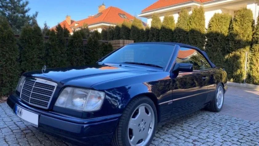 undefined W124 E200 Kabriolet