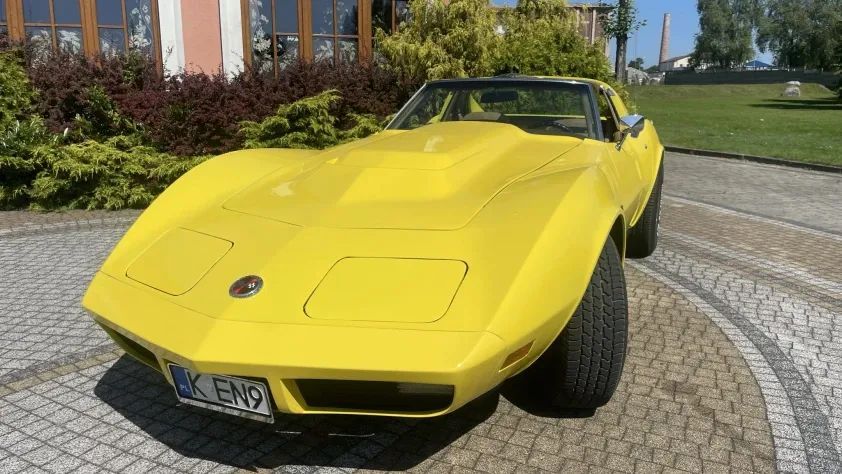 undefined Corvette C3 Stingray