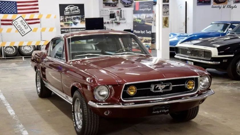 undefined Mustang Fastback