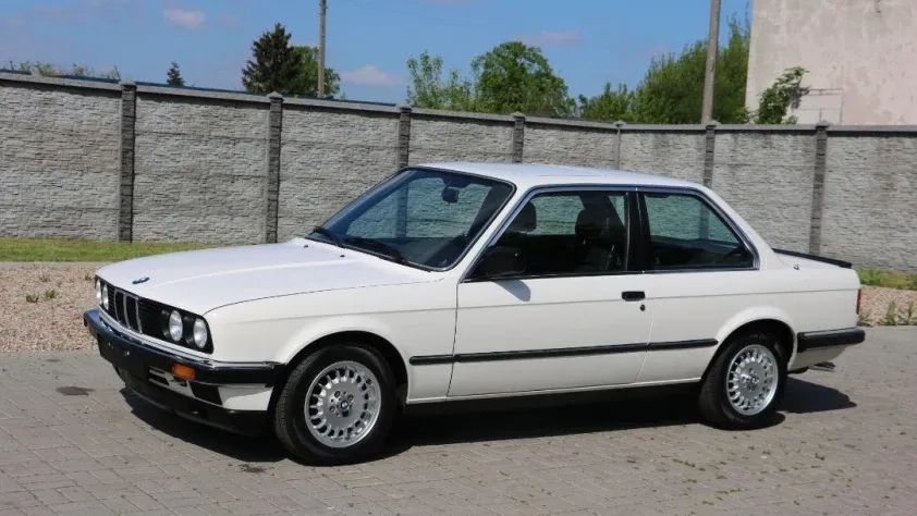 undefined Seria 3 E30 323i