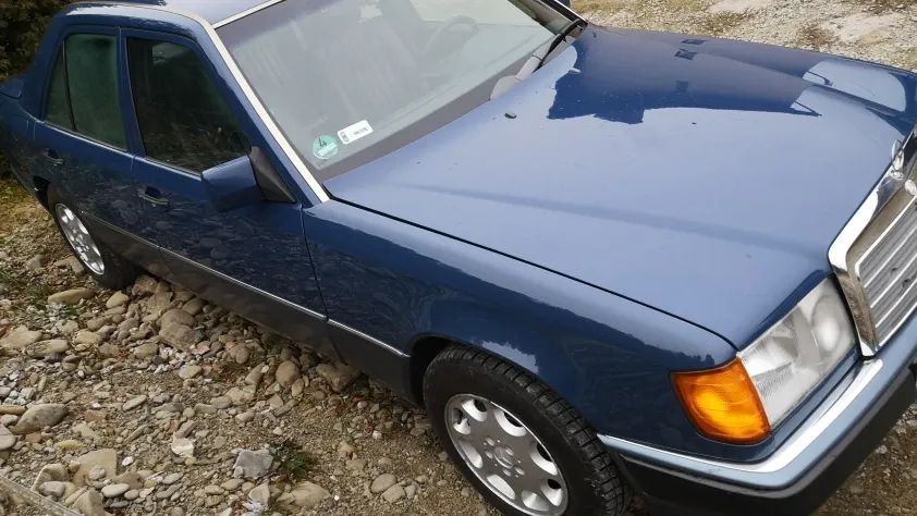 undefined W124