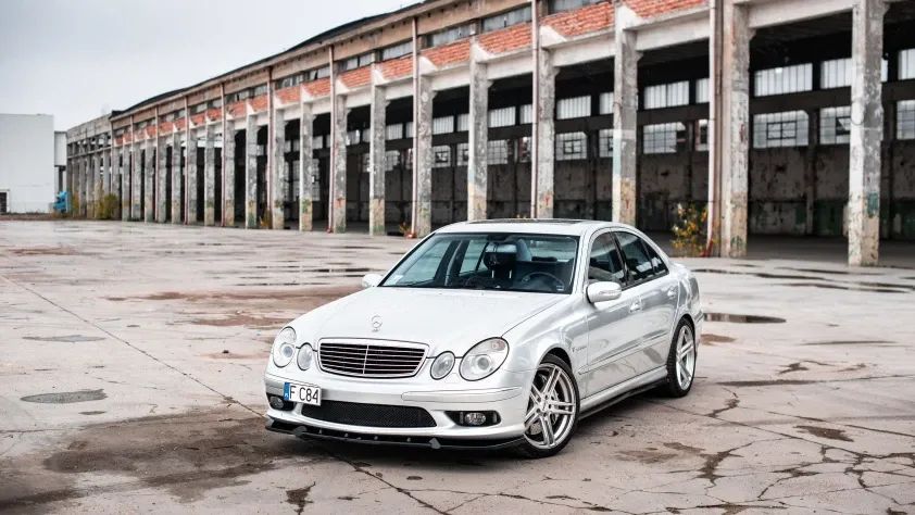 undefined Klasa E E 55 AMG RennTECH