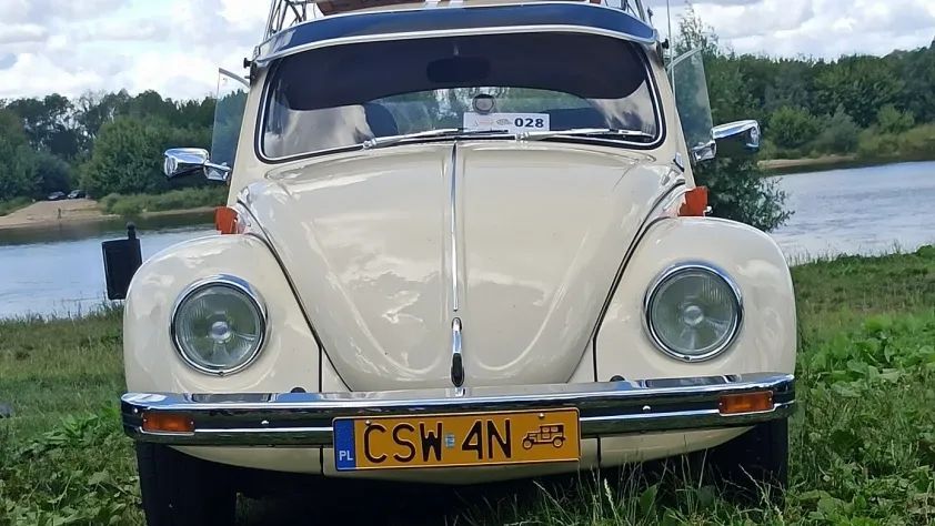 undefined Garbus 1200