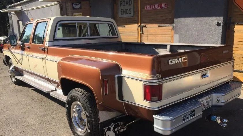 undefined Silverado
