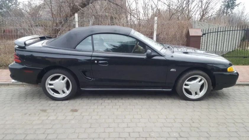 undefined Mustang GT 5.0