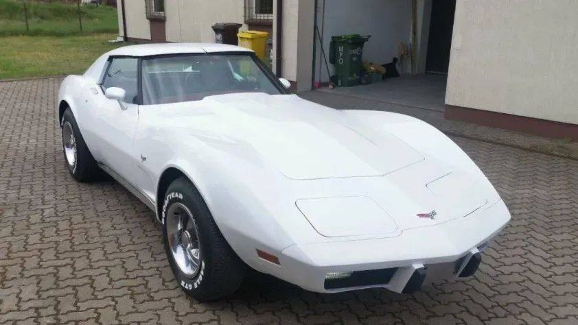 undefined Corvette C3