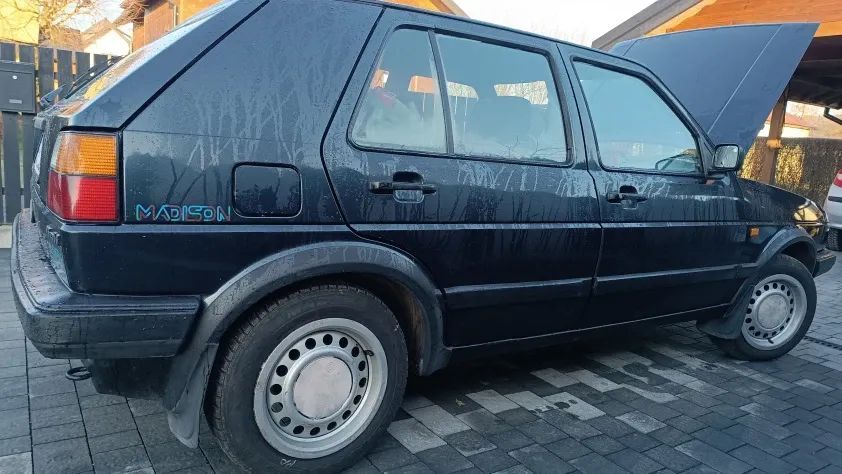 undefined Golf 2