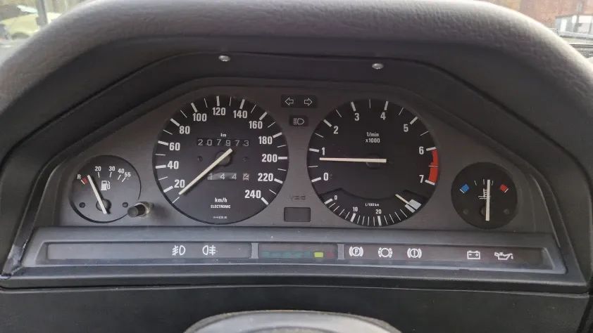 undefined Seria 3 E30 318i