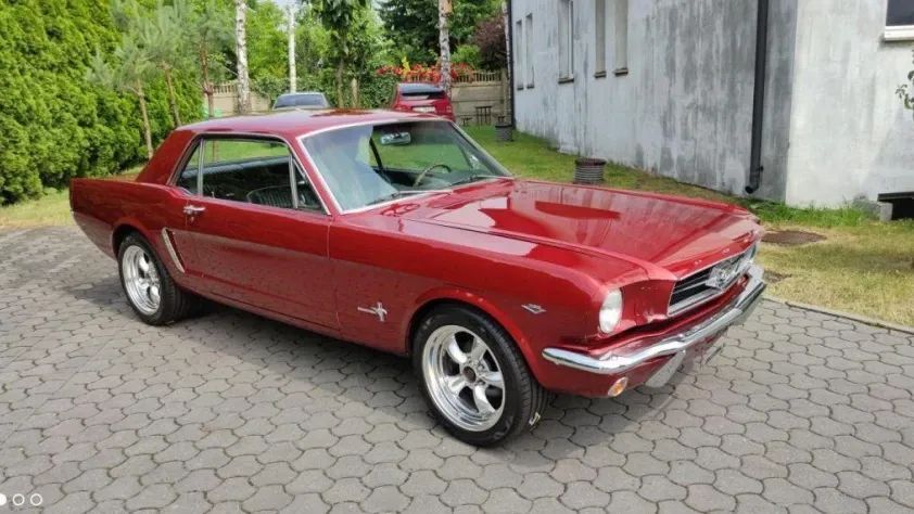 undefined Mustang Coupe