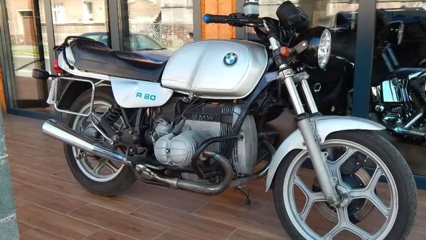 undefined R80