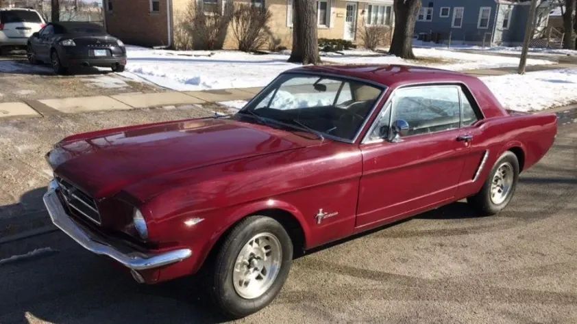 undefined Mustang v8