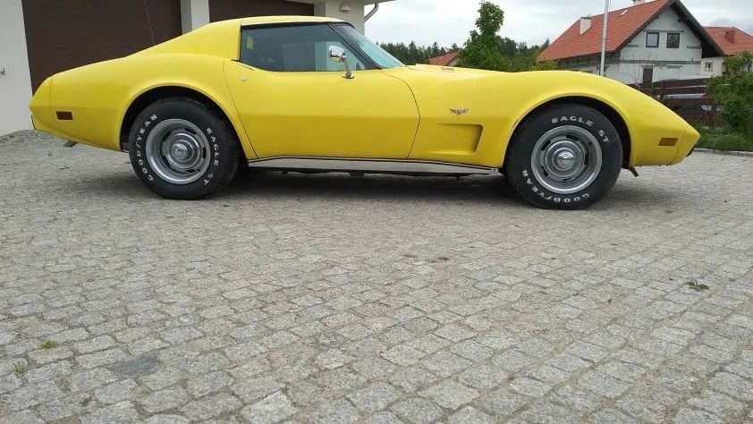 undefined Corvette C3 Coupe