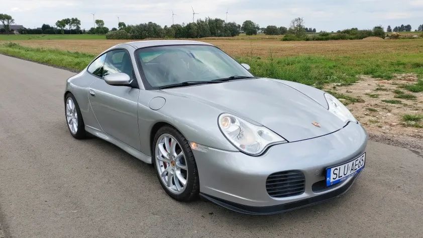 undefined 911 996