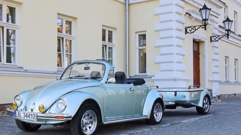 undefined Garbus Cabrio