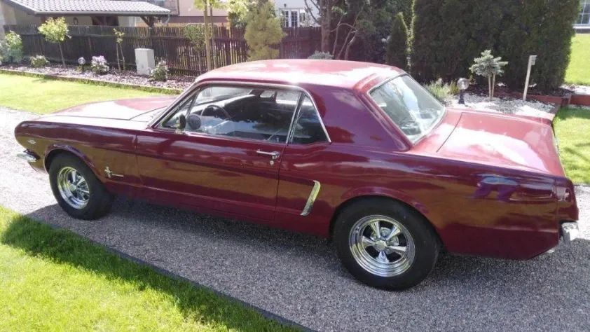 undefined Mustang Coupe