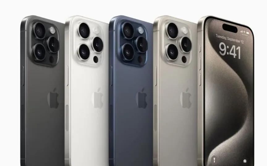 Apple is considering a design change for the standard iPhone 16 models, potentially going back to the vertical camera layout seen in the iPhone 12 and iPhone 12 mini.