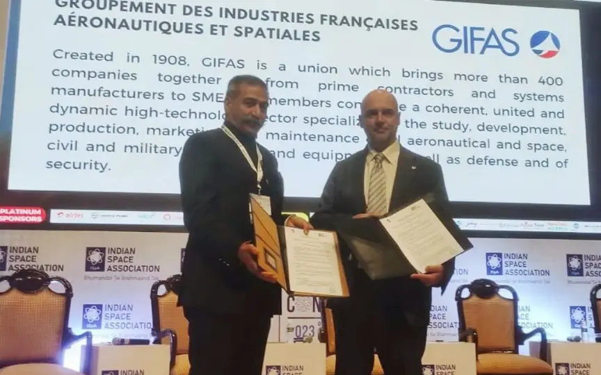 ISpA, which was established as the primary representative organization for the Indian space industry, and GIFAS (Groupement des industries françaises aéronautiques et spatiales), the French Aerospace Industries Association signed a Memorandum of Understanding (MoU) during the event