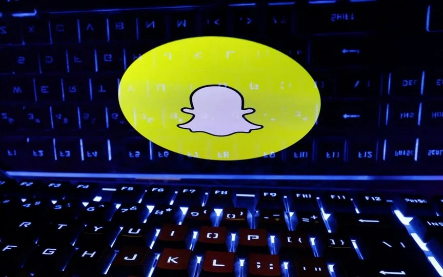 Snap and OpenAI partnership looks to revolutionise Snapchat with ChatGPT integration, Lens Studio 5.0 Beta, and a 3D face mask generator, marking a new era in augmented reality creativity. (REUTERS)