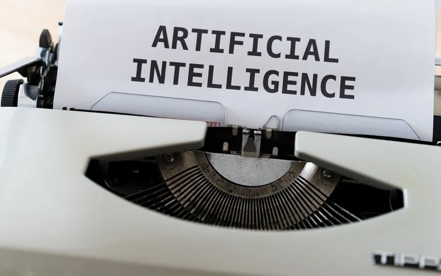 Articles published by the liberal media are more opposed to artificial intelligence (AI) than those by the conservative media, according to researchers from Virginia Tech University. (Pexels)