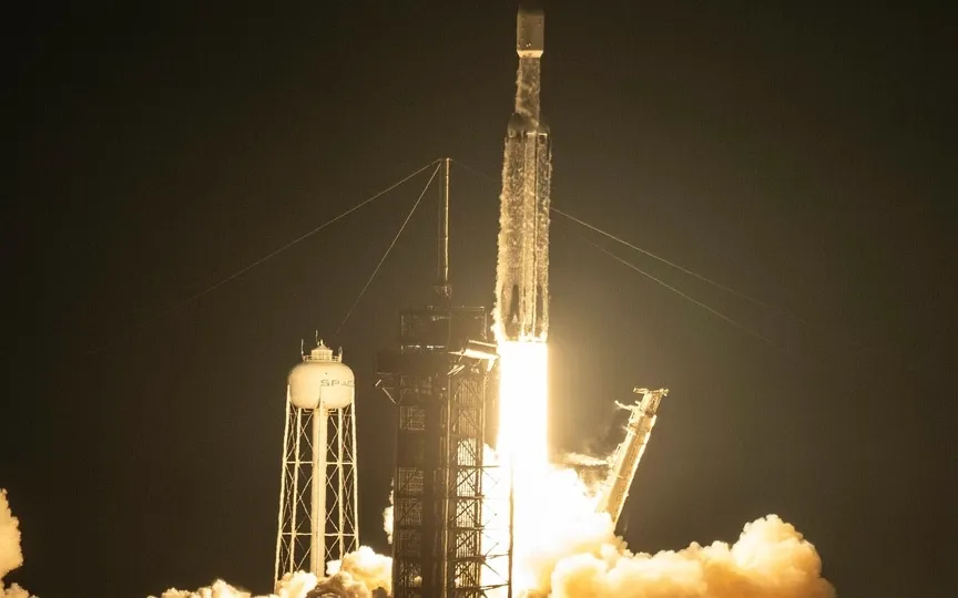 A SpaceX Falcon Heavy rocket carrying the X-37B spaceplane for the U.S. Space Force lifts off from Kennedy Space Center in Florida, Thursday, Dec. 28, 2023. (AP)